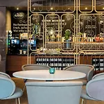 Hotel One 3*