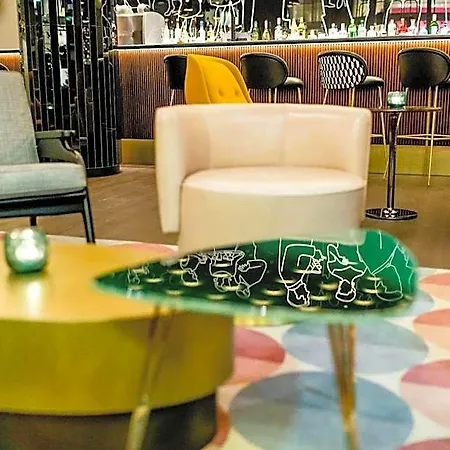 Hotel One