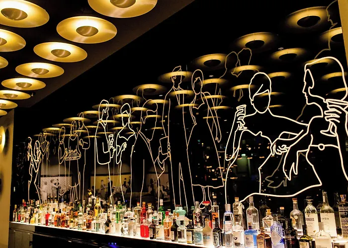 埃森1号汽车旅店 3*